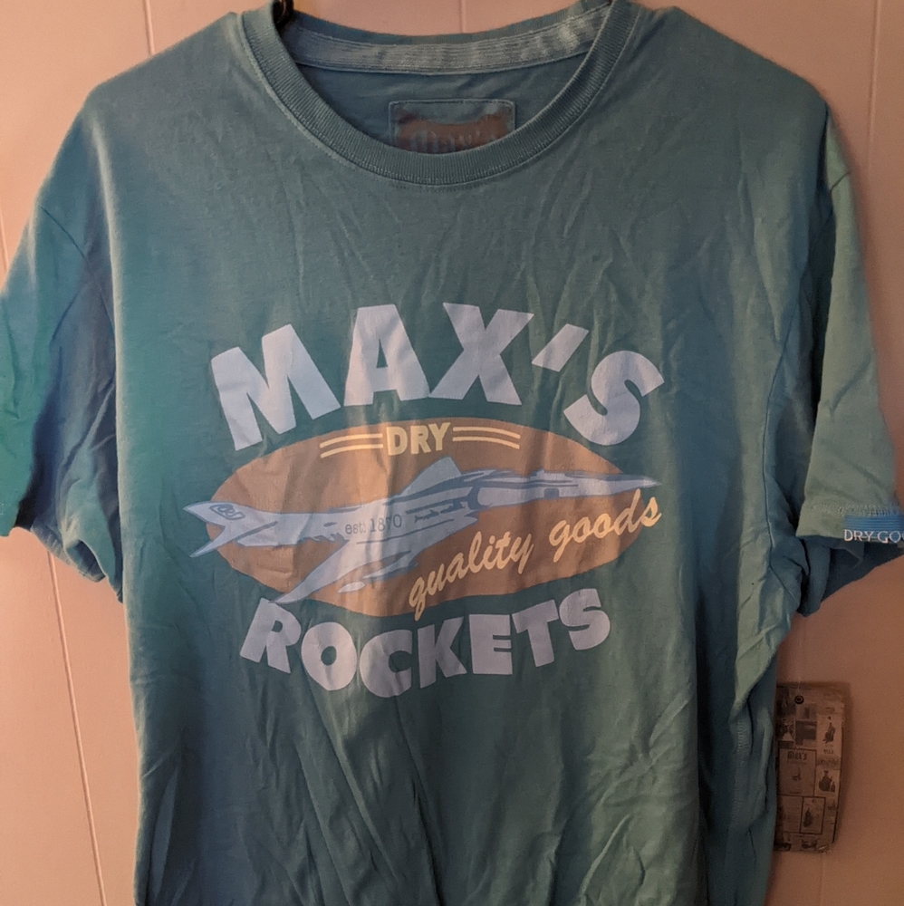 NWT Max’s Quality Dry Goods Rockets Men’s Short Sleeve T-Shirt Size Large